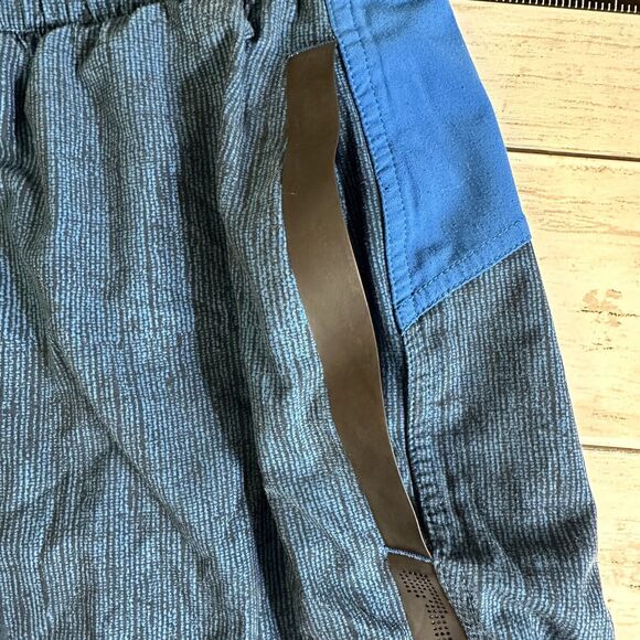 Lululemon Shorts Mens Small Pace Breaker Unlined Running Gym Stretch 9” - Picture 3 of 15